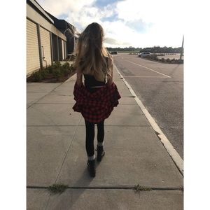 Meet your Posher, Caitlin